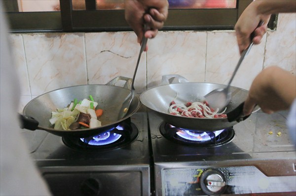 Приготоление пищи в Камбодже